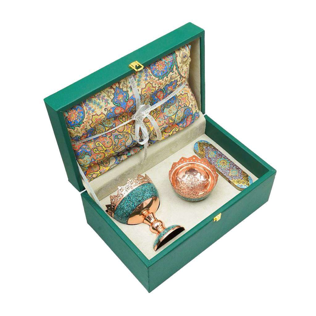 Handmade Persian Turquoise Inlaid Copper (Firoozeh Koobi) bowl gift box. A handmade decorative centerpiece, perfect for gifts or home décor.
